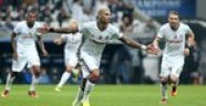 Beşiktaş Dinamo Kiev 1-1  berabere kaldı