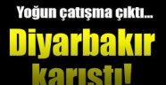 Diyarbakır'da silahlı göstericiler kent merkezinde yol kesti, yoğun çatışma yaşandı