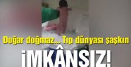 Doğar doğmaz yürümeye çalıştı