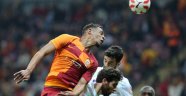 Finalist Akhisarspor Lider Galatasaray'ı 2-0 yendi