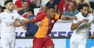 Galatasaray deplasmanda Antalyaspor'u yendi!