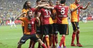 Kupanın şampiyonu Fenerbahçeyi 1-0 yenen Galatasaray