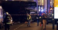 Berlin'de TIR Noel pazarına girdi, en az 12 ölü