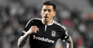 Beşiktaş Sosa'yı Milan'a sattı mı?