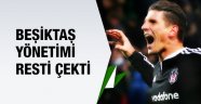 Beşiktaş yönetimi Gomez'e rest çekti