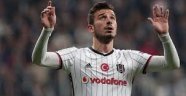 Futbolcu böyle kazanılmaz