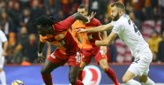  Galatasaray, Akhisarspor'u 4-2 mağlup etti