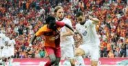 Galatasaray dibe vurdu! Tarihi leke