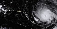 Irma kasırgası 300 kilometre hızla karaya ulaştı: 37 milyon kişi etkilendi