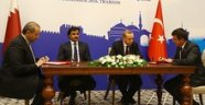Katar ve Türkiye arasında imzalar atıldı