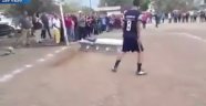 Ölen futbolcu Acuna'ya tabutta gol attırdılar