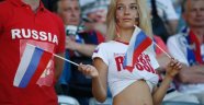 Rus bakandan uyarı: Dünya Kupası'na gelen erkeklerle birlikte olmayın