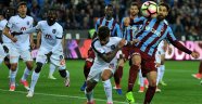 Trabzon'da Beşiktaş'ın şampiyonluğu müjdelendi!Trabzonspor 0-0 Başakşehir