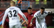 Trabzonspor 0-2 Beşiktaş Lider Karakartal