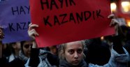 Türkiye'nin dört bir yanında referandum sonuçları protesto edildi