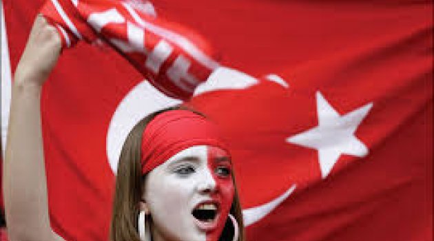 Türkiye - İsveç maçının ardından yazar görüşleri