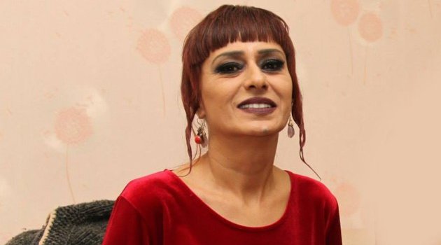 Yıldız Tilbe Ahmet Hakan'a ateş püskürdü: Sen erkek değilsin